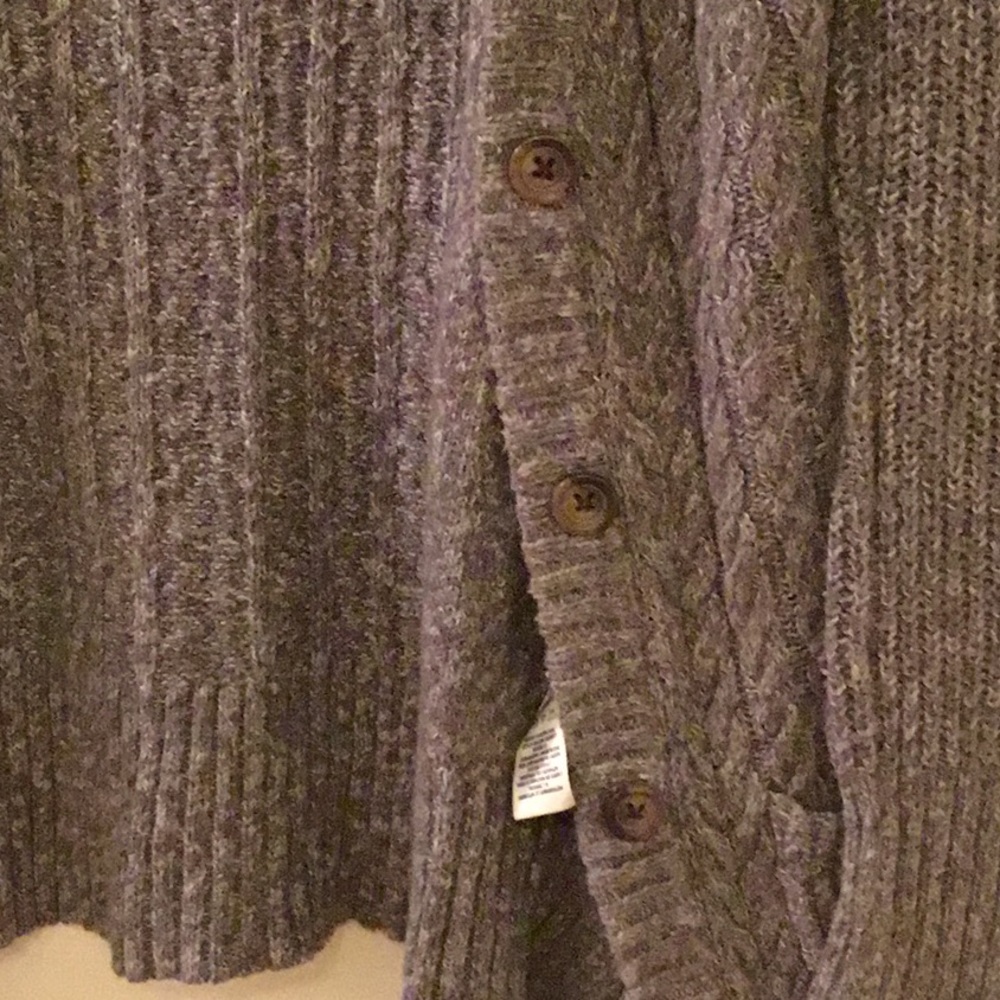 Cardigan - Picture 2 of 4